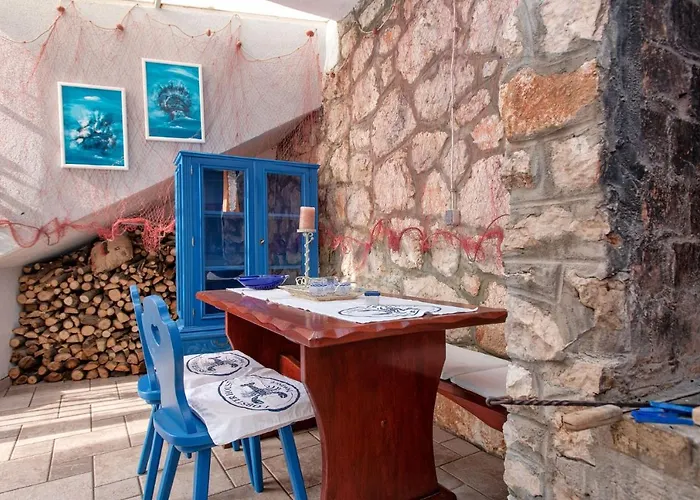 With A Parking Space Hvar - 11427 Хвар