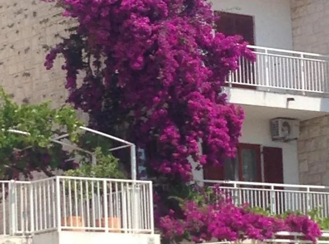 With A Parking Space Hvar - 11427 Апартаменты Хвар