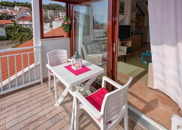 With A Parking Space Hvar - 11427 Хвар