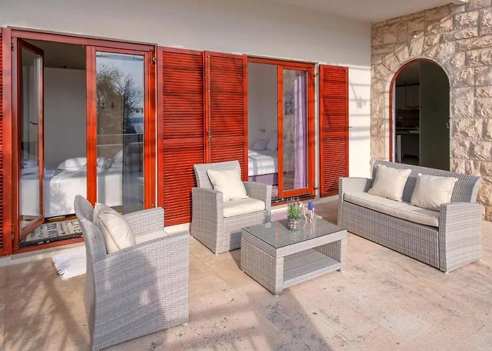 With A Parking Space Hvar - 11427 Апартаменты *