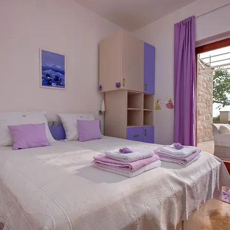 With A Parking Space Hvar - 11427 *