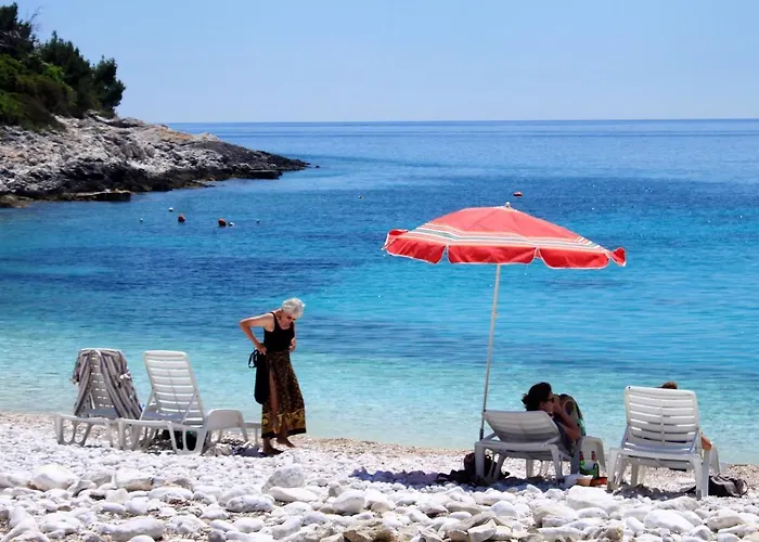 Apartment With A Parking Space Hvar - 11427